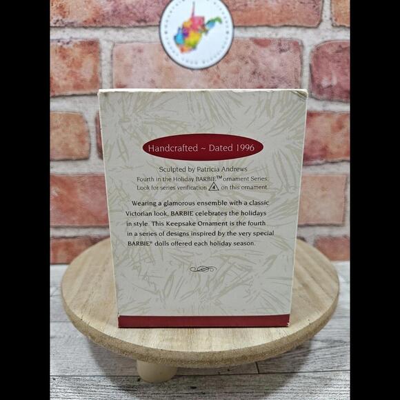 1996 Hallmark Keepsake Ornament Holiday Barbie Collectors Series Open Box - Picture 8 of 9